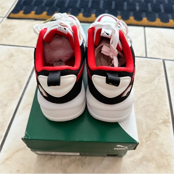 NWT Puma RS-Curve Art of Sport Sneakers - Picture 7 of 8